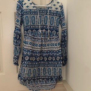Billabong Linen Beach Dress with Shades of Blue